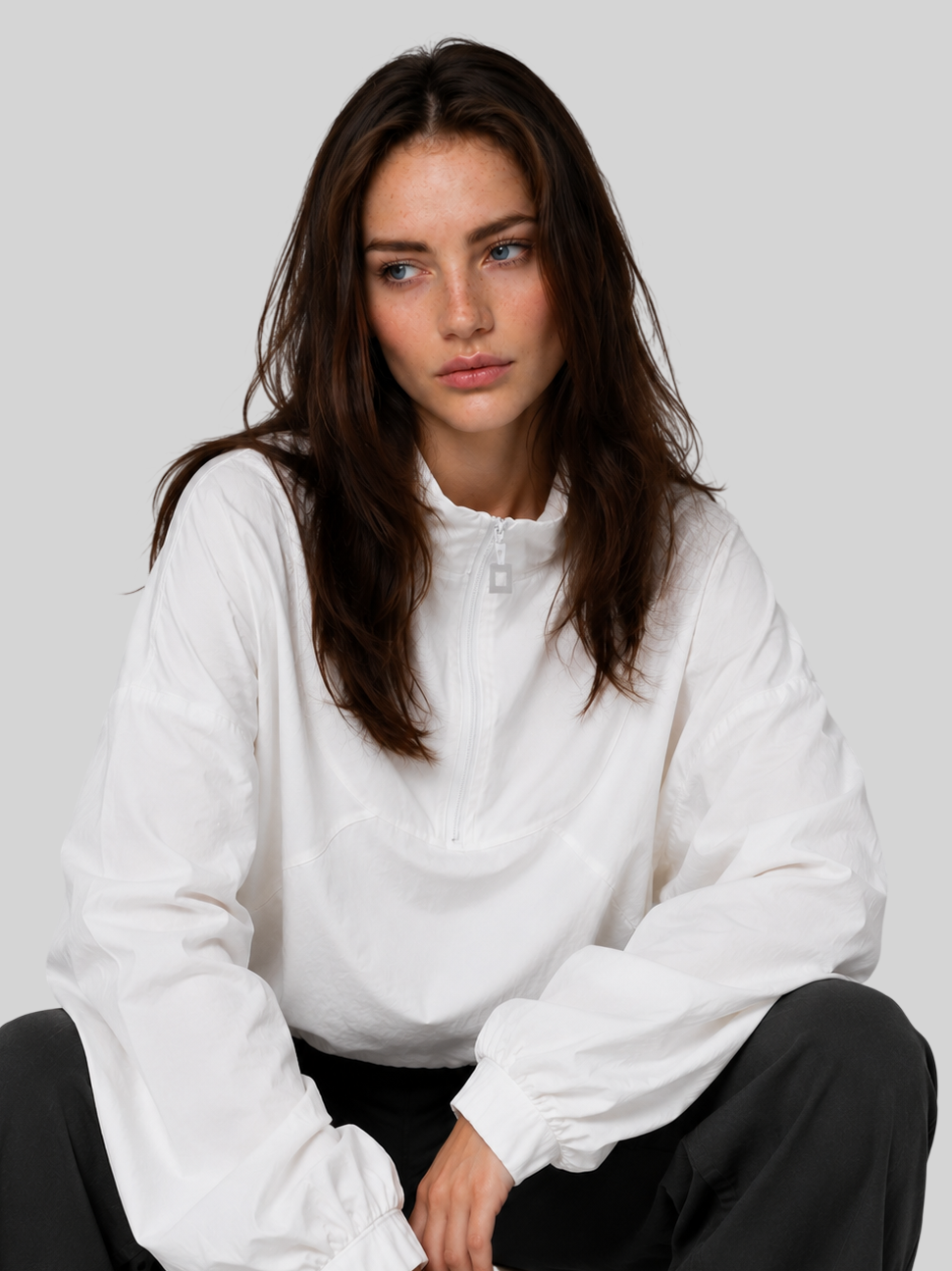 Modernes Damen Langarmshirt – Stehkragen Top mit Reißverschluss