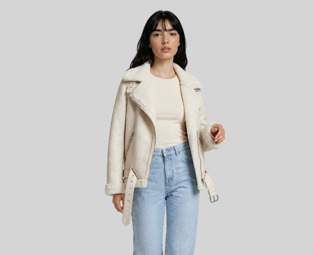 Warme Oversize Damenjacke mit Kunstfell – Wintermantel aus Kunstleder