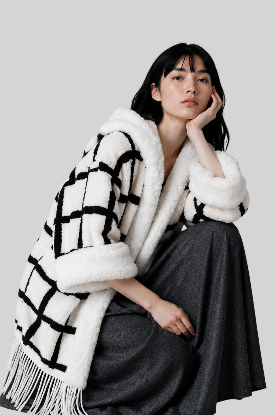 Elegantes Faux-Fur Cape mit Karomuster – Warmer Damen Poncho mit Kapuze