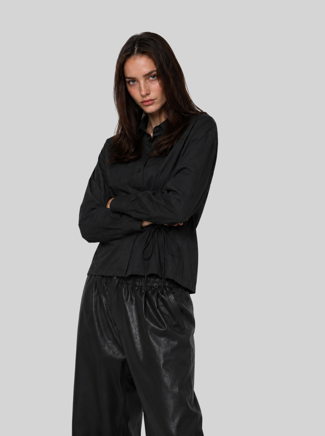Moderne Damen Longbluse – Locker geschnittene Bluse mit Reverskragen
