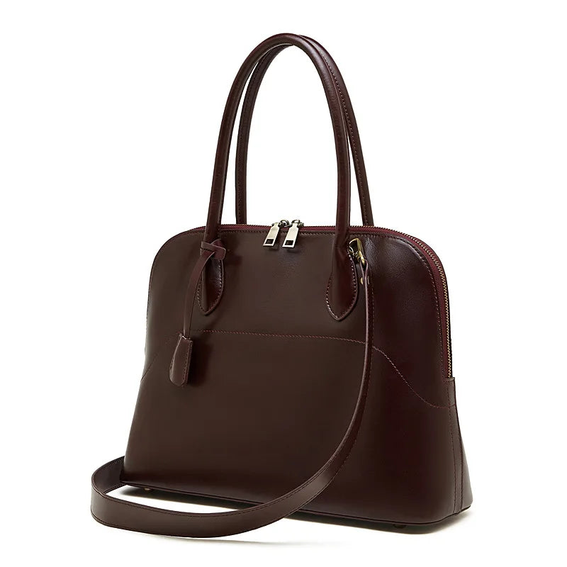 Damen Handtasche aus Echtleder – Muschel Design, Geräumig & Elegant – Premium Bowling Tasche