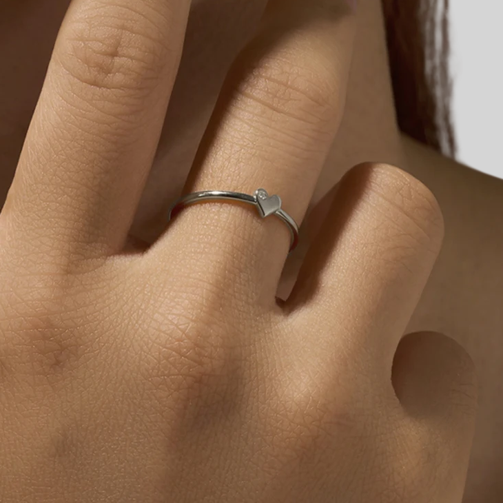 925 Silber Ring mit Herz Zirkonia – Vergoldet oder Platinbeschichtet | Zart & Feminin