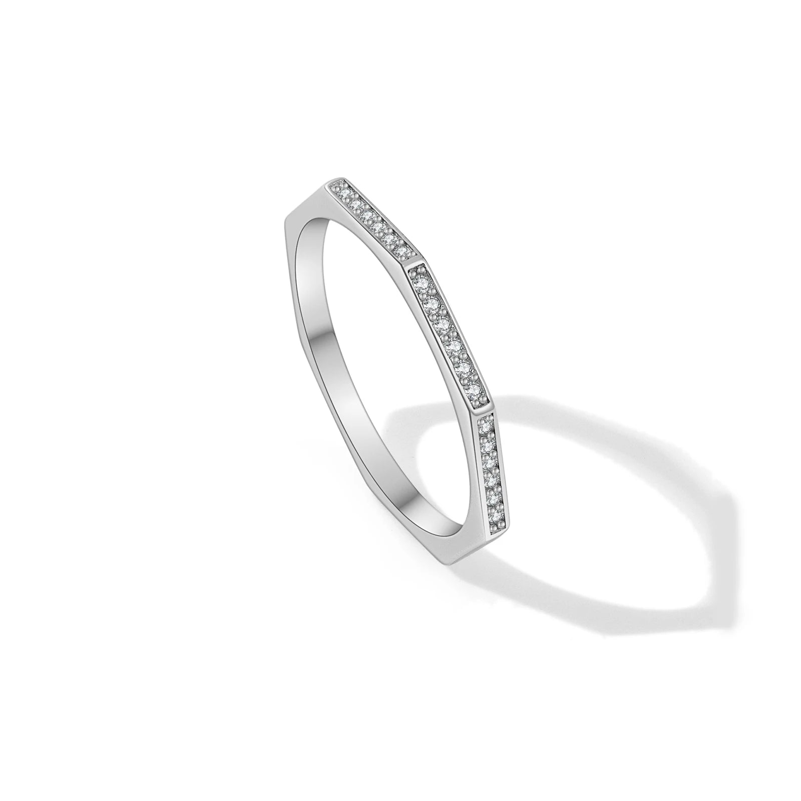 Zarter Damenring aus 925 Silber mit Zirkonia – Vergoldet oder Platinbeschichtet | Stilvoll & Feminin
