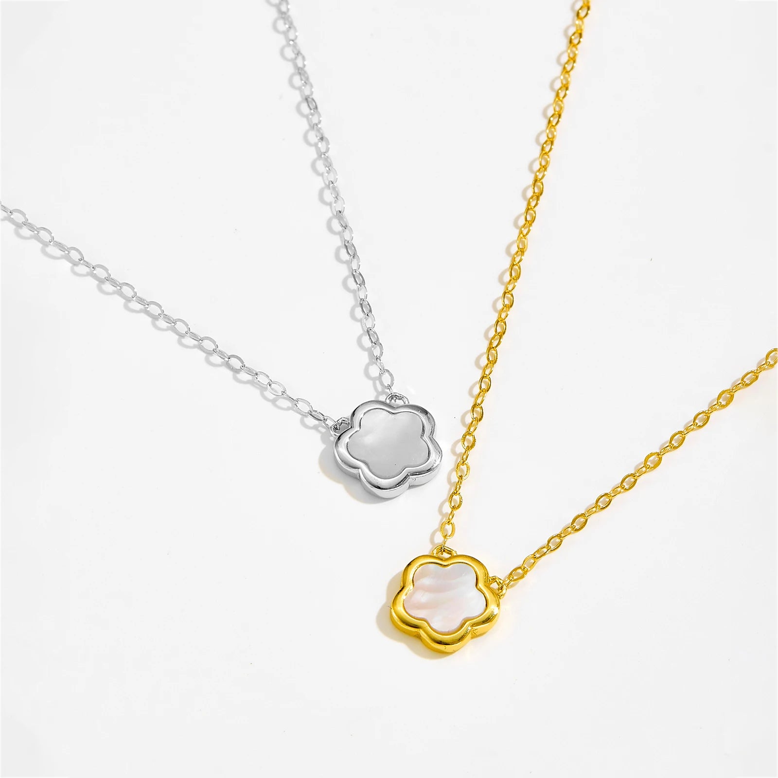 Edle 925 Sterling Silber Halskette, vergoldet oder platinbeschichtet, mit Muschelblumen Anhänger – Zart, minimalistisch & elegant für Damen