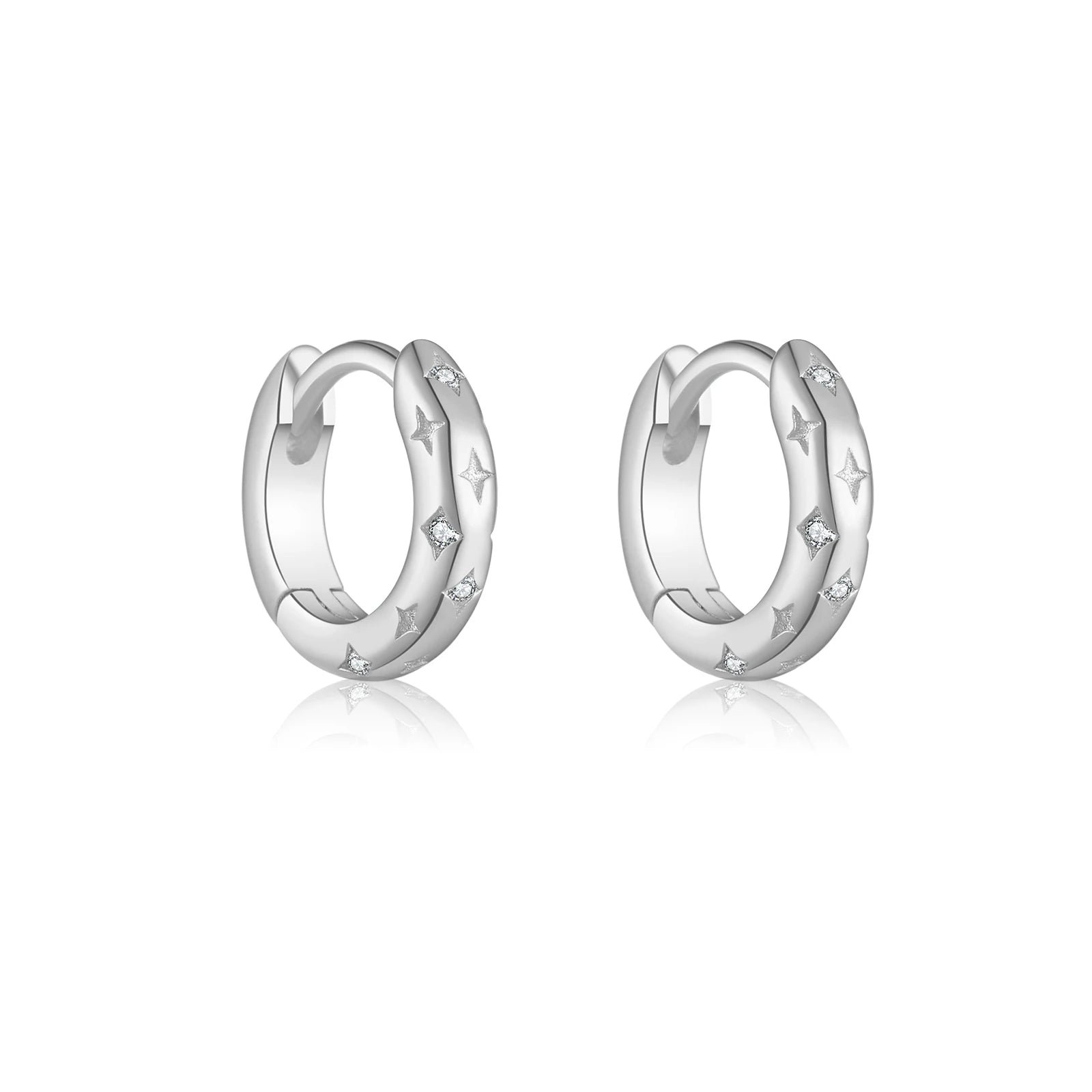 925 Sterling Silber Stern Huggie Creolen 7mm mit Zirkonia – Klein, Elegant & Modern – Vergoldet oder Platinbeschichtet