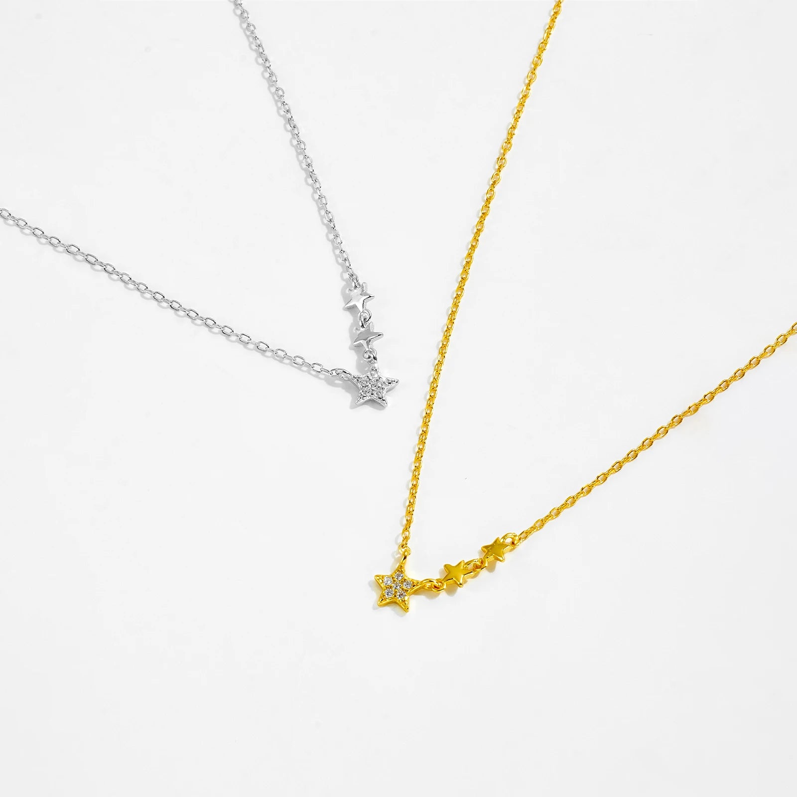 925 Sterling Silber Halskette, vergoldet oder platinbeschichtet, mit Drei-Sterne Anhänger und Zirkonia – Lang, elegant & feminin