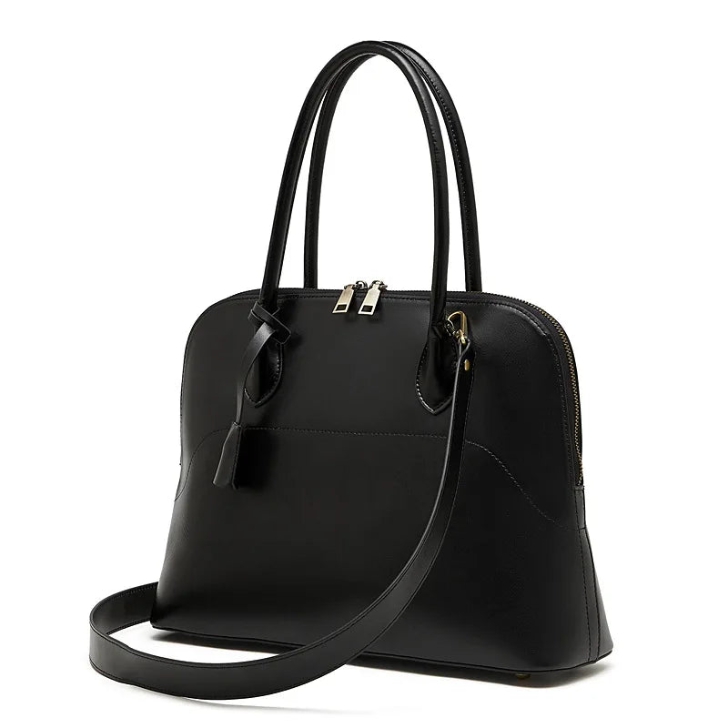 Damen Handtasche aus Echtleder – Muschel Design, Geräumig & Elegant – Premium Bowling Tasche