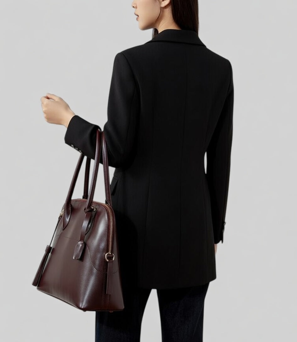 Damen Handtasche aus Echtleder – Muschel Design, Geräumig & Elegant – Premium Bowling Tasche