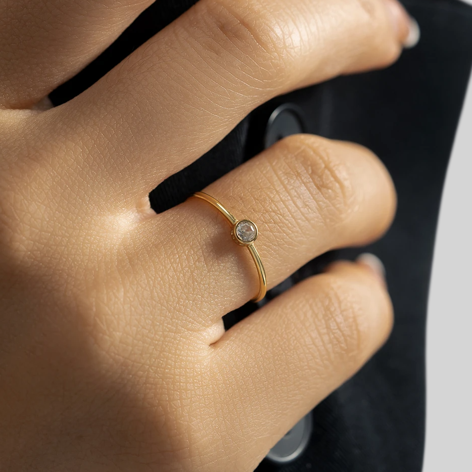 Minimalistischer 925 Silber Ring mit Zirkonia – Vergoldet oder Platinbeschichtet | Elegant & Zeitlos