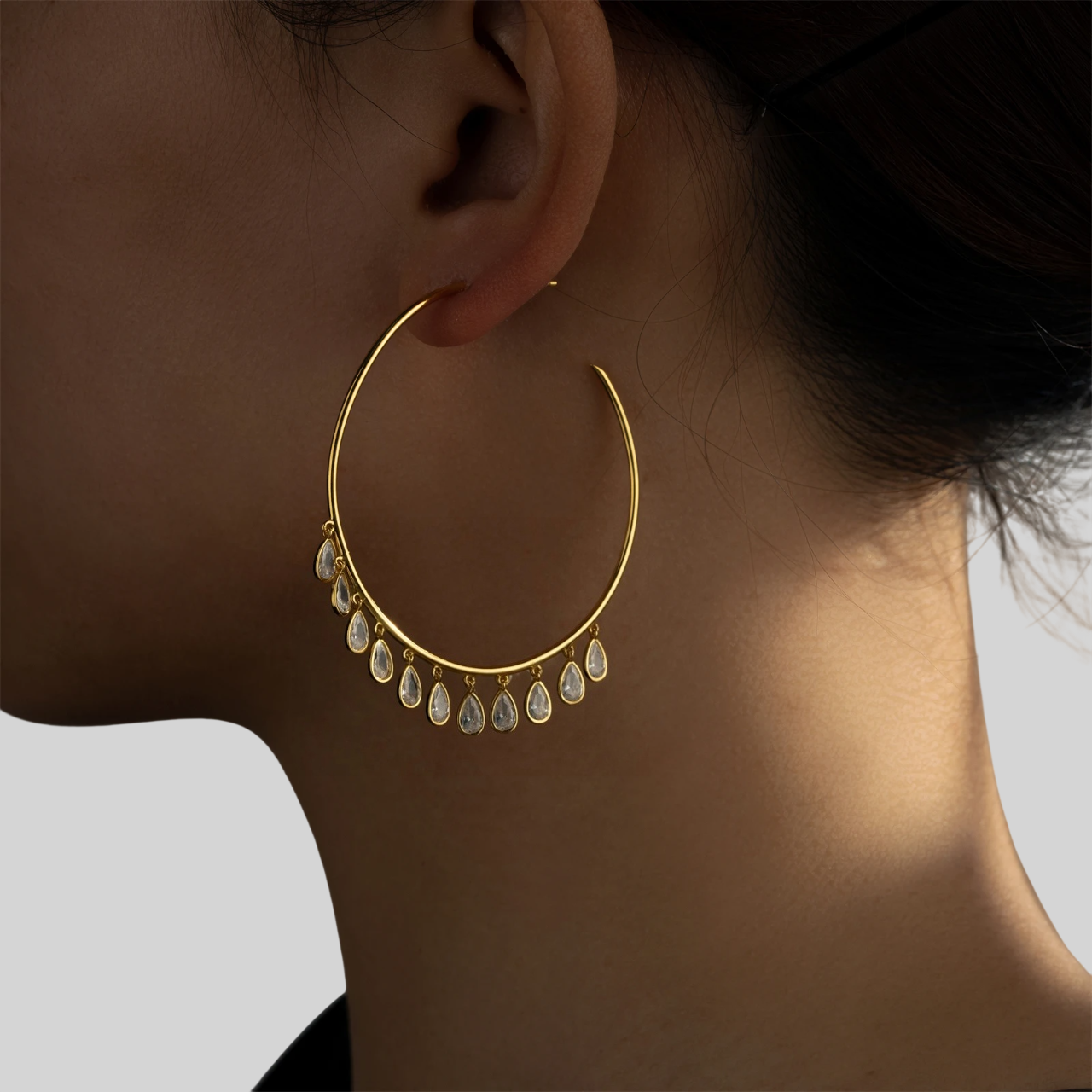 925 Sterling Silber Große Creolen 50mm mit Tropfen Zirkonia – Dünn, Elegant & Modern – Vergoldet oder Platinbeschichtet
