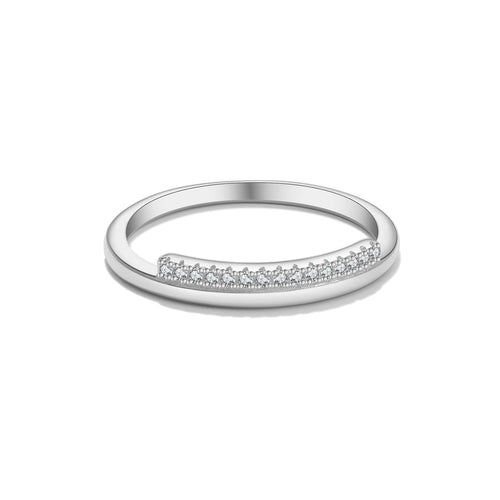 Asymmetrischer Damenring aus 925 Sterling Silber, vergoldet oder platinbeschichtet, mit Zirkonia – elegant und stilvoll.