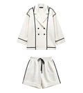 Elegantes Damen-Set in Weiß mit Bluse und Shorts