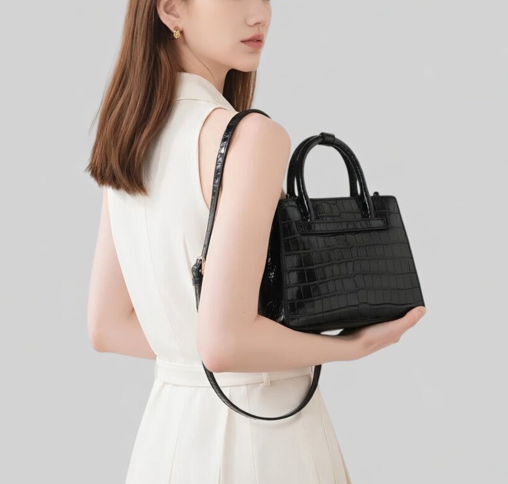 Damen Umhängetasche aus Leder – Kleine Quadratische Tasche im Französischen Stil, Elegant & Minimalistisch
